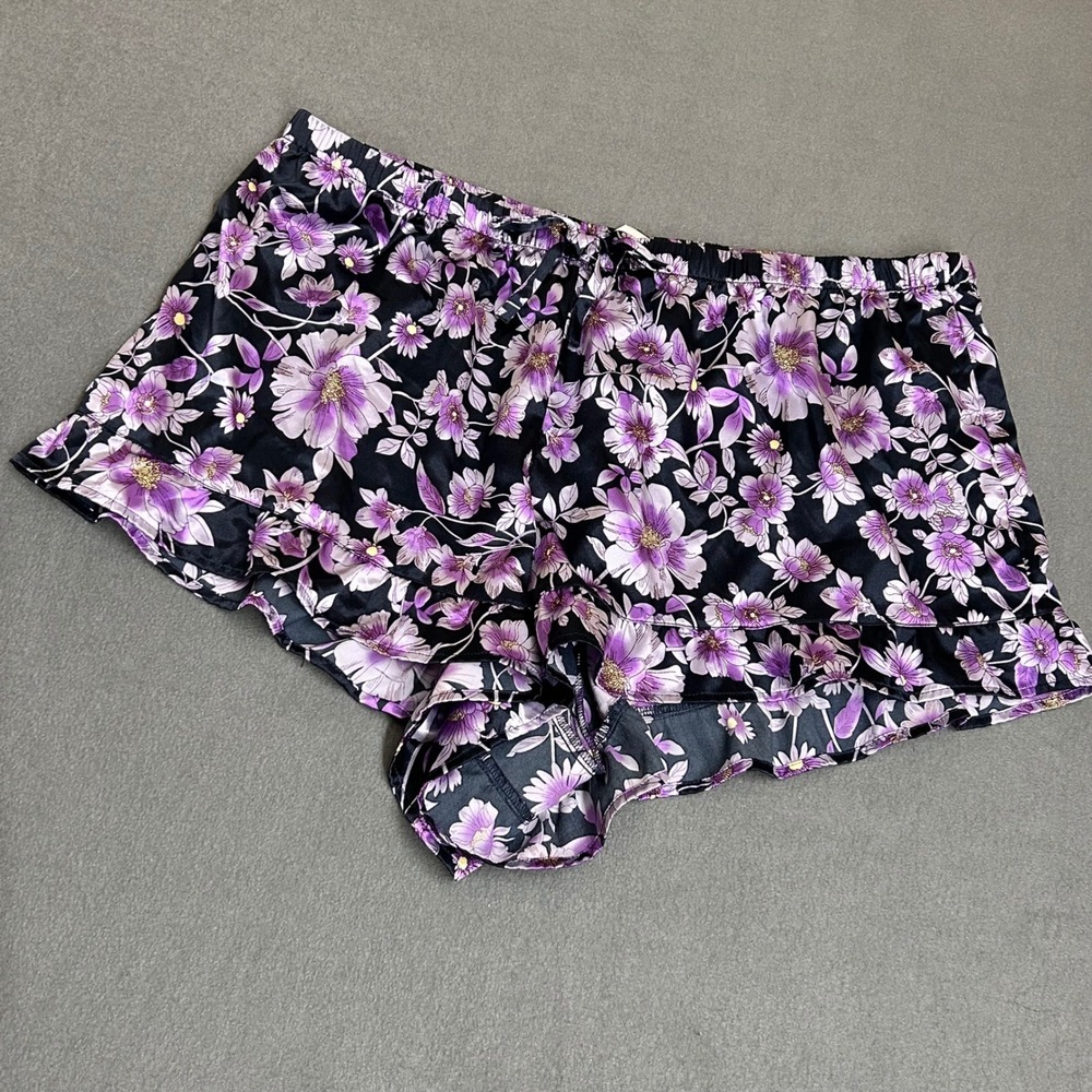 Adore Me Pajama Shorts Womens 2X Purple Floral Satin Excellent Ruffle Sleepwear